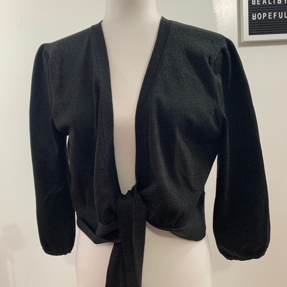 Michelle Antonelli Black Shrug - Picture 4 of 15